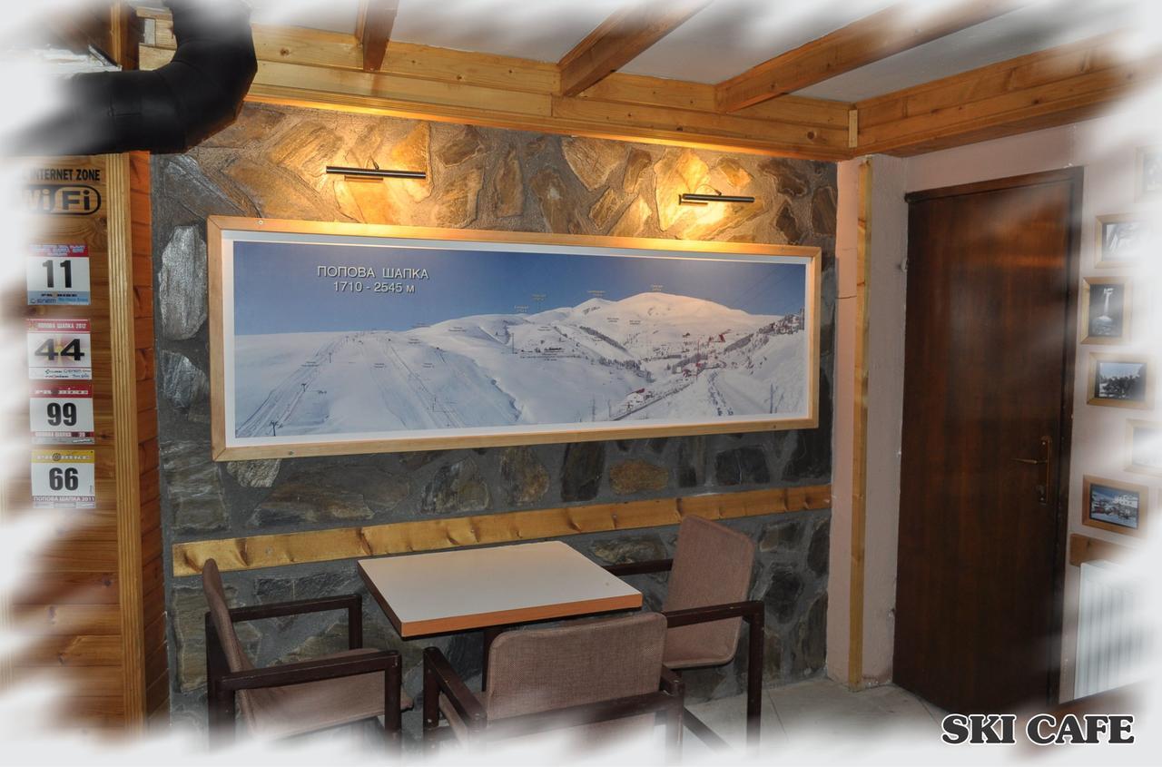 Lodge - Popova Sapka *
