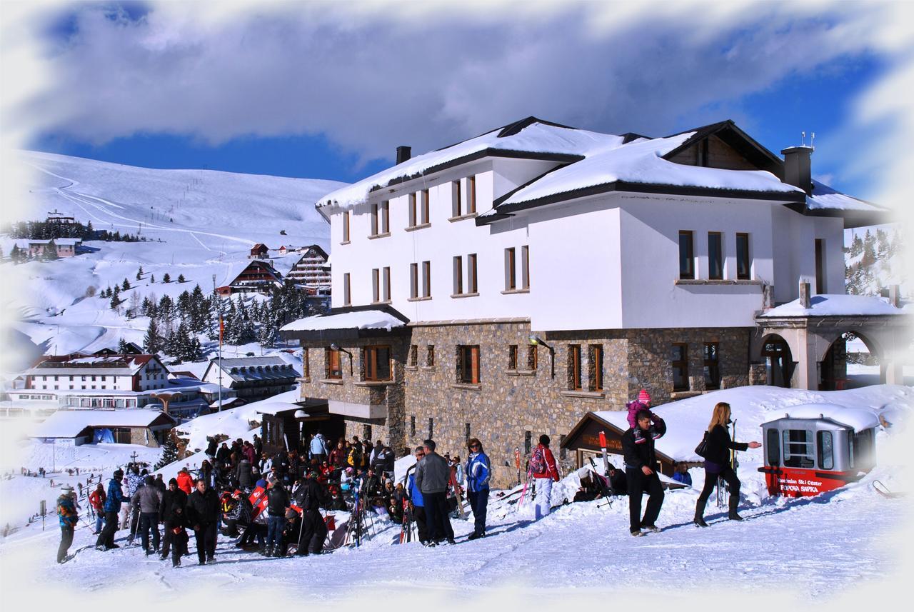 - Popova Sapka Lodge *